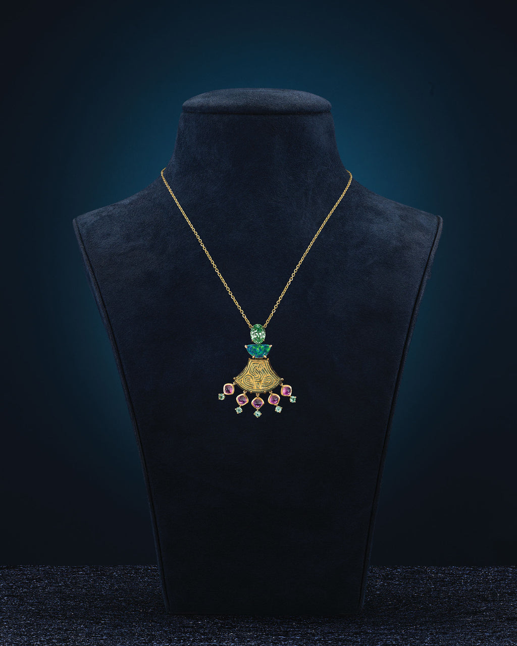 GREEN FLAME NECKLACE